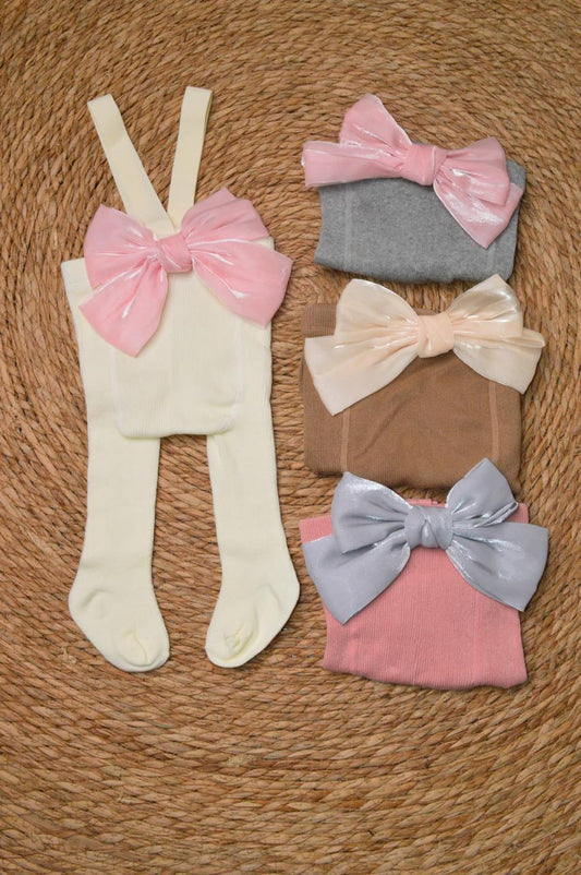Legging with a bow on the back