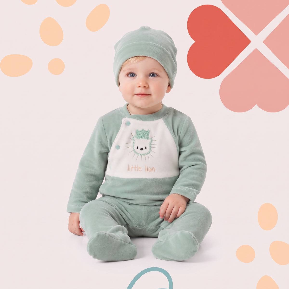 Velvet overall with a beanie, photo 1