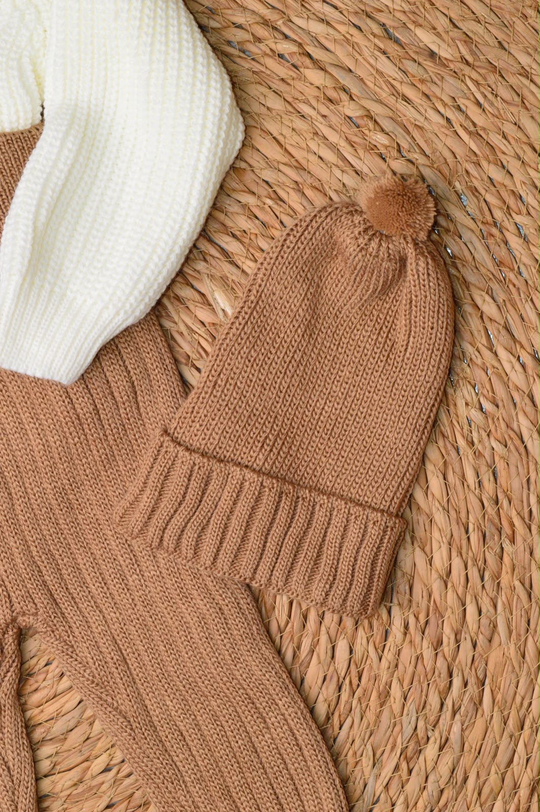 Wool salopette 2 pieces with a beanie, photo 12