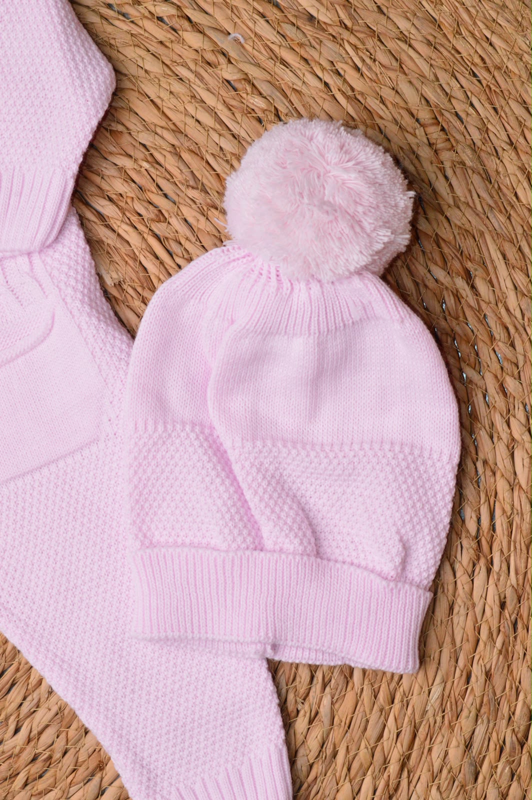 Wool overall with a beanie, photo 12