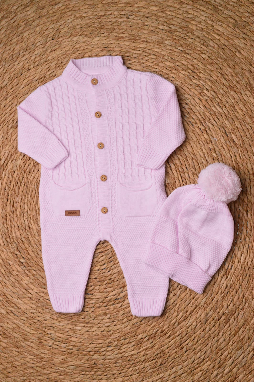 Wool overall with a beanie, photo 10